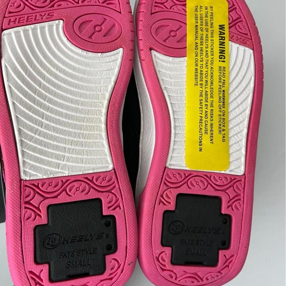 New Heelys black/pink skate shoes youth 2 New with tags wheels and tool included - Picture 7 of 8